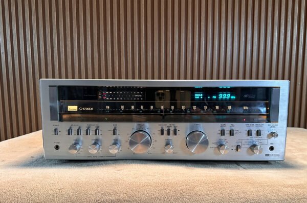 Sansui G-8700DB Receiver