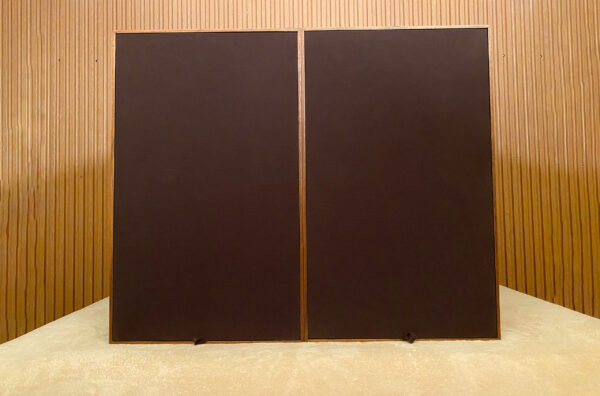 4 (3)