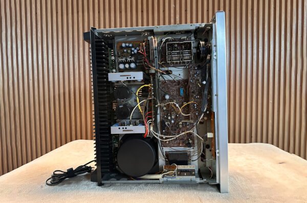 Sansui G-8700DB Receiver