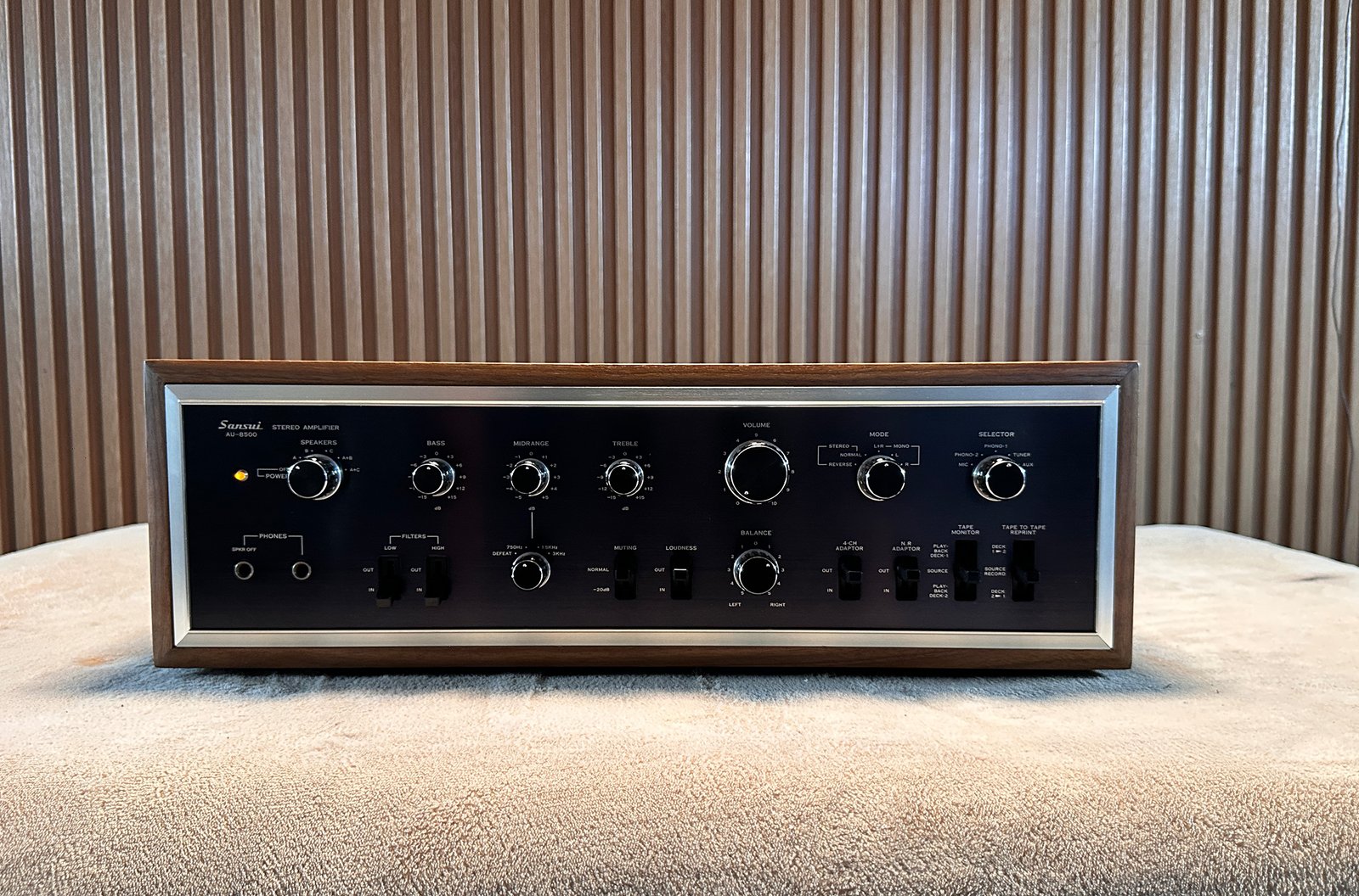 Au8500