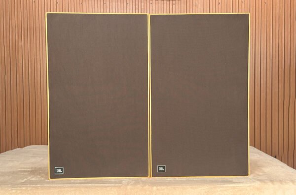 JBL L100 CENTURY SPEAKERS