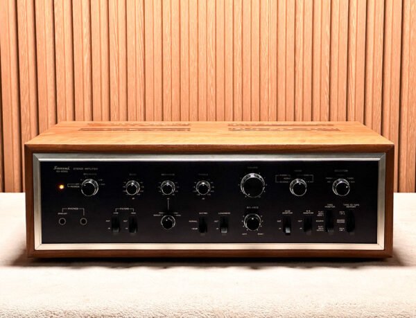 SANSUI AU-8500 AMPLIFIER