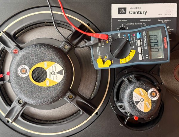 JBL L100 CENTURY SPEAKERS