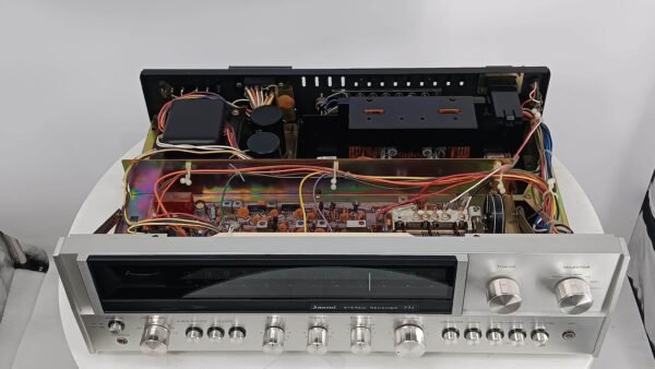 Sansui 771 Receiver 2