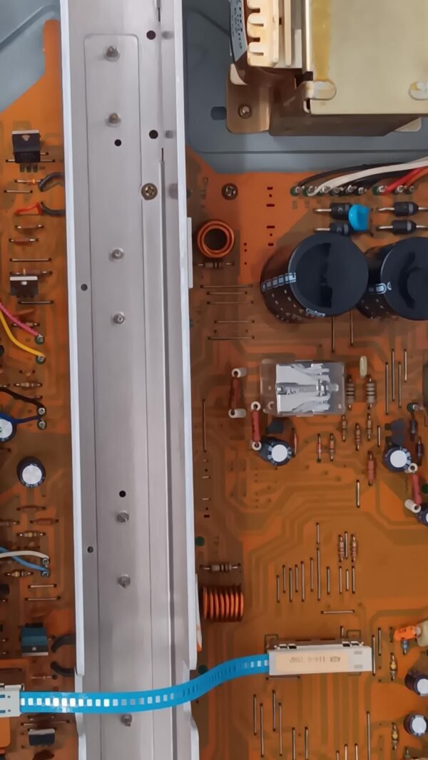 PIONEER SA-610 INTEGRATED AMPLIFIER + TX-610 STEREO TUNER