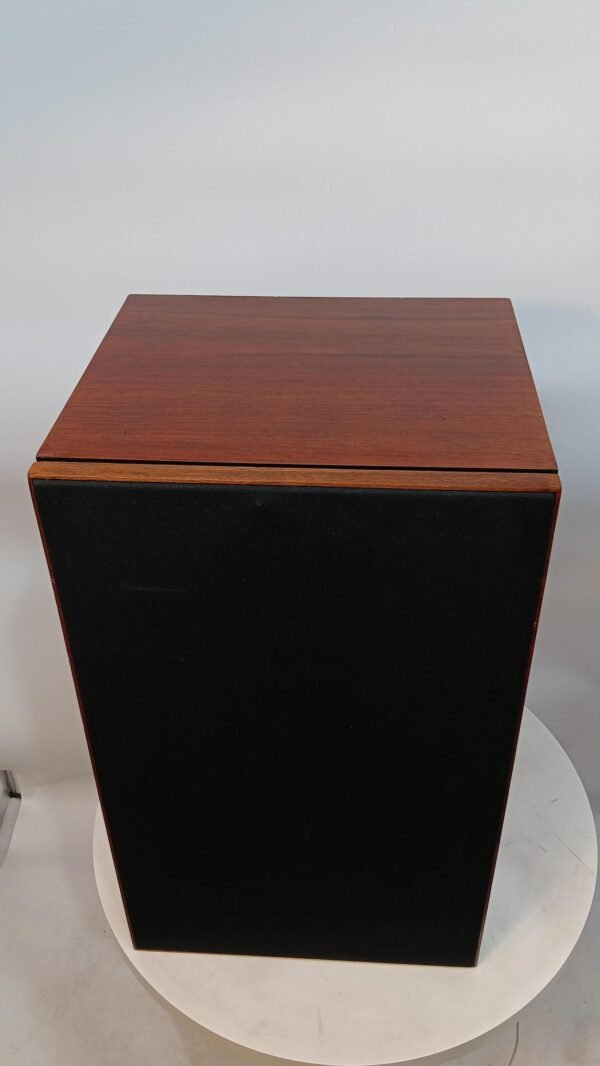 Jbl Century L100 Speakers (6)
