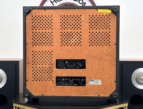 TEAC A-4010SL REEL-TO-REEL DECK